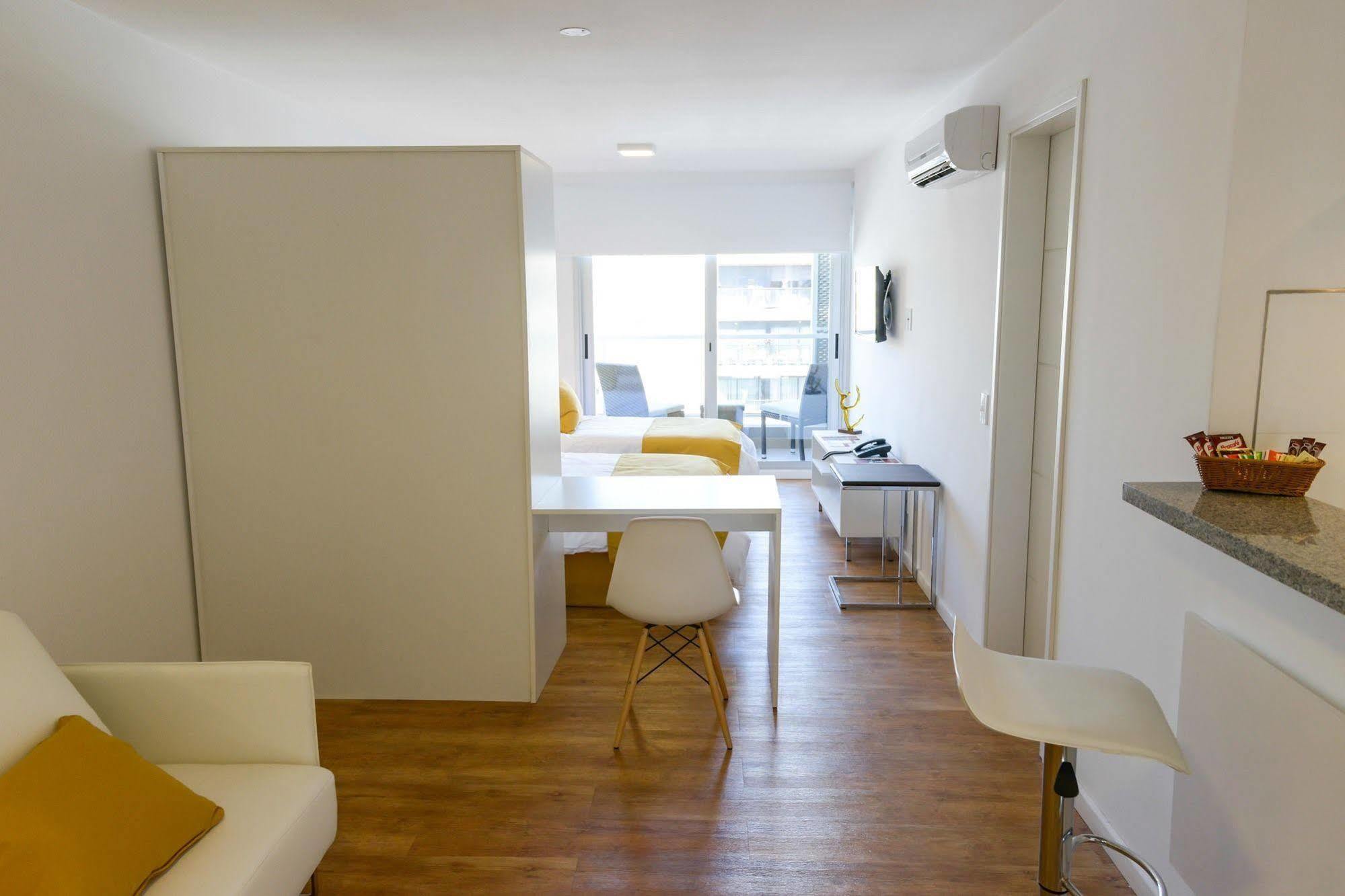 Hotel Merit & Montevideo